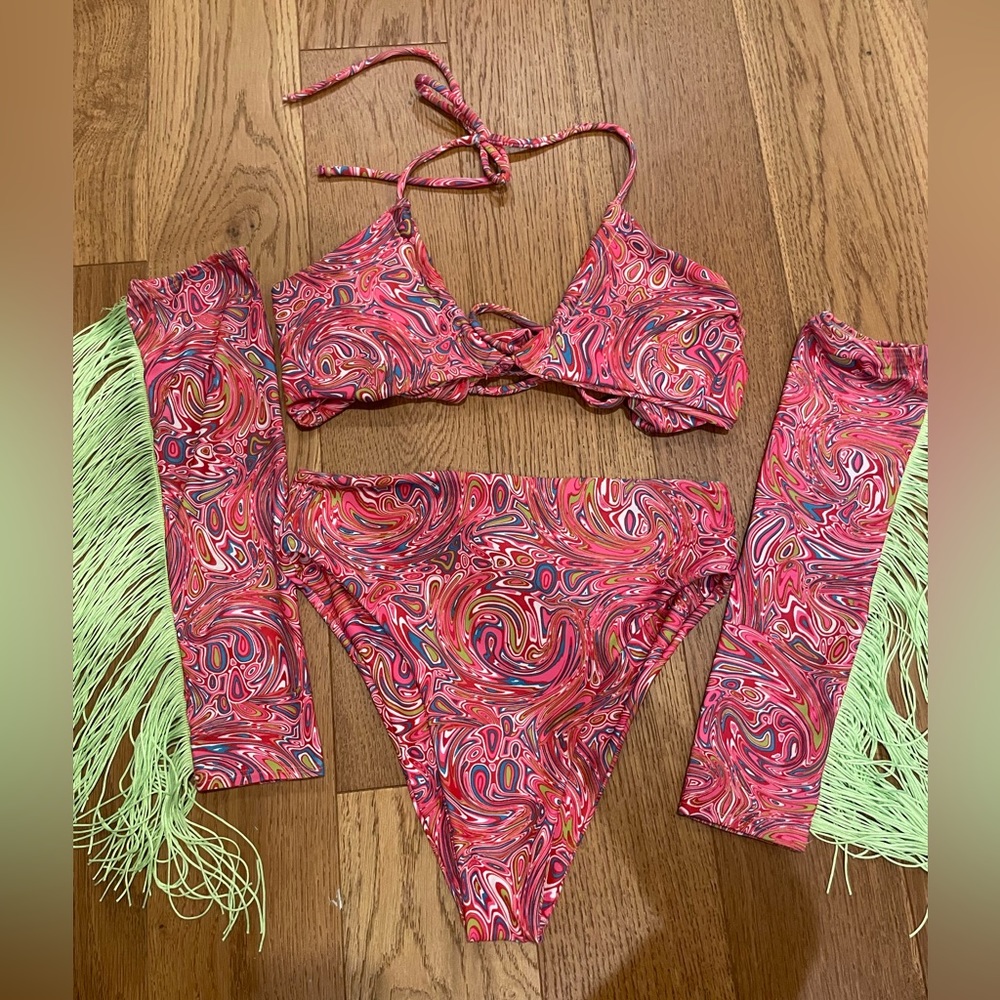 Play It Cool Swirly Rave Set